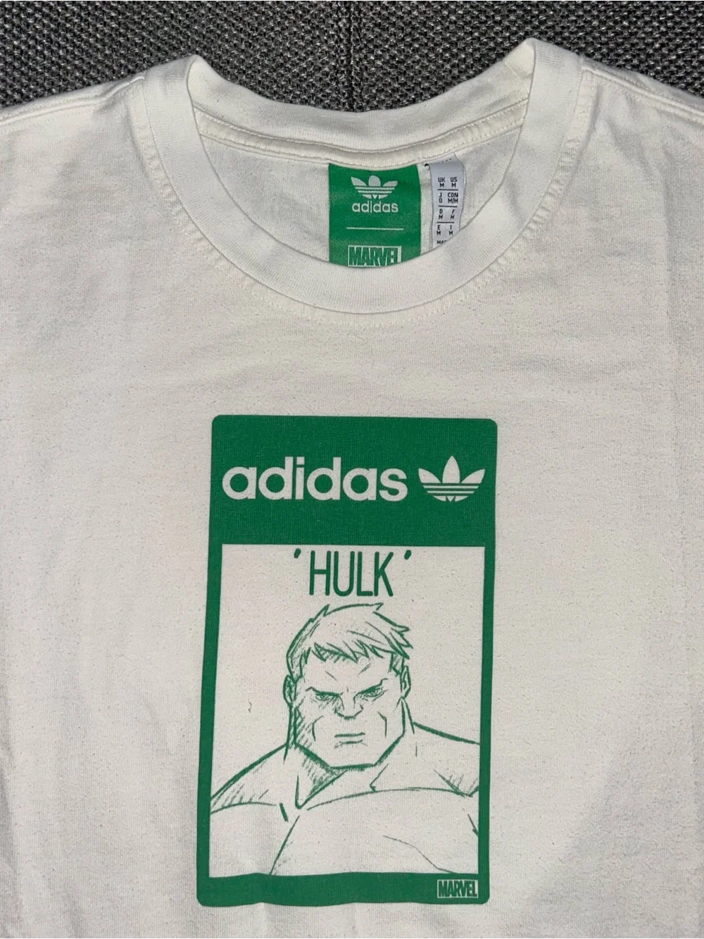 Rare adidas Originals x Marvel Hulk Comics White & Green Tee